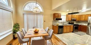 Looking for a Quality tenant who Appreciates a Gourmet Kitchen Gallery 1