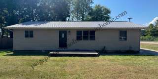 3 bedroom, 2 bath on a Corner Lot Gallery 1