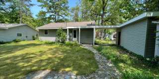 The Little Bungalow of Your Dreams Near East Bay! 2BR / 1BA Long-Term Rental Gallery 26