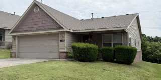 2904 W Old Farmington Road Gallery 1