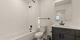 1221 E 29th Street Gallery 20