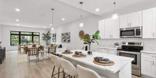 266 PARK LAKE STREET Gallery 9
