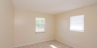 1190 SE Puritan Lane Gallery 18