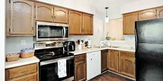 Pet-Friendly Forest Lakes North Townhome Gallery 3