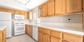 Charming Single-Story Home in the Heart of Green Valley! Gallery 11