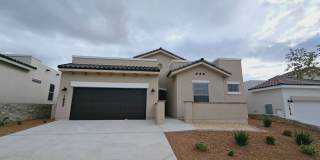 Stunning 4 bedroom, 2.5 bath home in West EL Paso! Special! Application or Admin Fee! Gallery 1