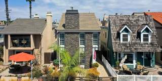 Downtown HB Furnished Flexible Term Rental Gallery 1