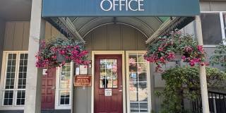 Georgetown Manor Gallery 1