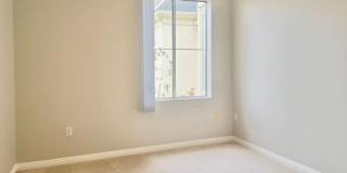 2463 Watermarke Place Gallery 10