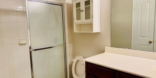 Room in 3 Bedroom Home at Hyde Glen Ln Room in 3 Bedroom Home at Hyde Glen Ln Gallery 17