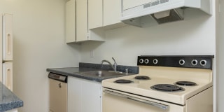 Sunset Apartments Gallery 20