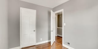 2941 S DINWIDDIE Street Gallery 16