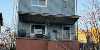 Large 3 Bed, 1 Bath - Central Air, Washer/Dryer Gallery 11
