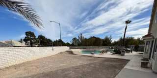 LARGE LOT ON CUL-DE-SAC - NO HOA Gallery 11