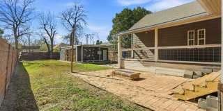 202 HELENA ST Gallery 22