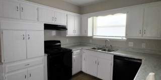 2228 S Whitbourne Pl Gallery 8