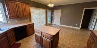 Beautiful 3 Bedroom Home in Established Zachary Neighborhood! Gallery 11