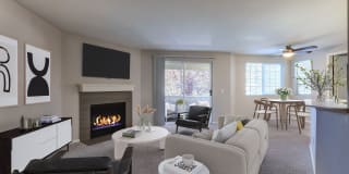 Bay Court at Harbour Pointe Gallery 25