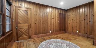 Newly updated home in West Burlington Gallery 23