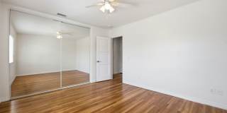 Spacious private backyard! Gallery 23
