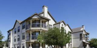 3142 Thousand Oaks Dr 3142 Thousand Oaks Dr Gallery 1