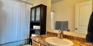 2 Bedroom 2.5 bathroom Townhouse in Greeley Gallery 14