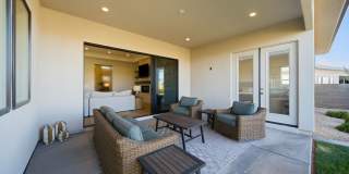 4 Bedroom Home with Gorgeous Views Gallery 41