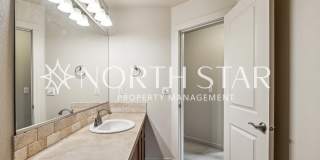 Vaulted Ceilings, Modern Finishes & Easy Living Gallery 31