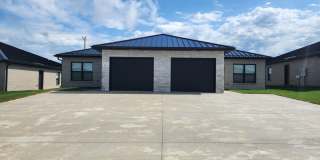 372 SE 95 RD - BRYSON LAKE Gallery 1