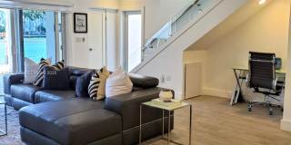 Beautiful waterfront townhouse in the heart of Miami Gallery 13