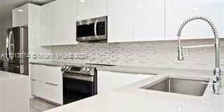 1328 Northwest 93rd Terrace Gallery 14