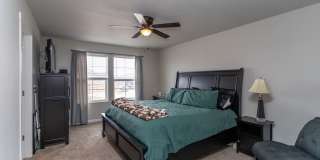 Exquisite 2-Story Home: Luxury Living in Tranquil Cul-de-Sac Setting!! Gallery 33