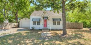 Charming 2 Bed / 1 Bath Home with Detached Garage and Huge Yard Gallery 1