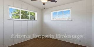 450 W. 6th St. Gallery 18