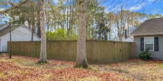 **$500 Off First Months Rent** Charming 3 Bedroom 2 bathroom ready for you to call home! Gallery 9