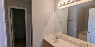 CORNELIUS 3 BEDROOM 2.5 BATH W/FENCED YARD Gallery 11