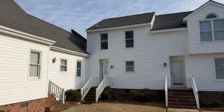 3 Bedroom Townhome in Sagewood - Central location, Granite Countertops and Stainless Appliances Gallery 1