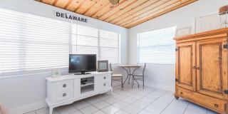 4206 W WISCONSIN AVENUE Gallery 9