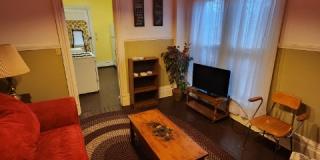98 1/2 Temple Street Gallery 1
