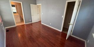 Spacious 4-Bedroom Home Near Sloan's Lake & Broncos Stadium Gallery 11