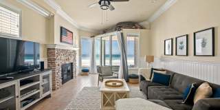 3285 Ocean Front Walk Gallery 4