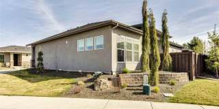 Beautiful 3 bed, 2 bath home in SpurWing Greens Subdivision! Gallery 22