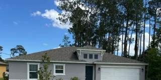 ***** SPACIOUS 4/2 HOME IN PALM COAST Gallery 1
