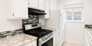 55+ Community in Bay Village! Gallery 3