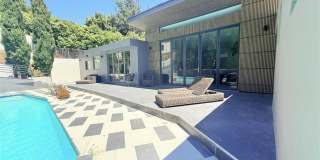 1801 Roscomare Road Gallery 34