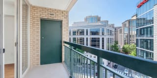 2201 Wilson Gallery 16