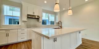 BRAND NEW 4 BED, 3.5 BATHS, 2070 SQ FT TOWNHOME BY KH HOMES Gallery 8