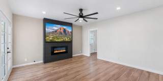 8302 E WINDSOR Avenue Gallery 10