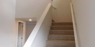 4Bd/2.5Ba Two Story Home - Available to View! Gallery 11