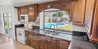 28012 Florence Ln Gallery 6